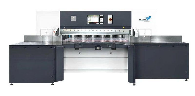 Máy cắt giấy D137GA