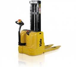 Xe nâng điện dắt bộ tầm cao Yale MS 10