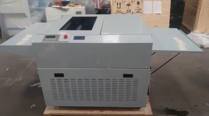 Máy hiện bản kẽm