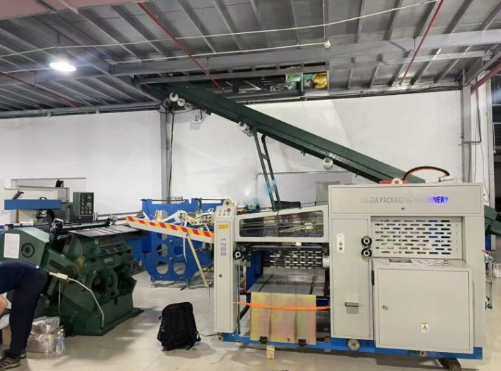 Đầu cấp giấy máy bế ngáp (Giấy và Sóng) M4-1100 - ảnh 1