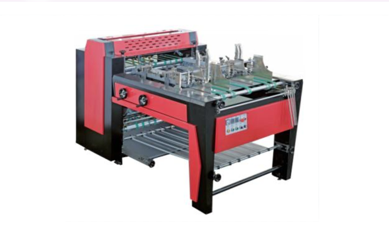 Máy phay rãnh hộp cứng tự động HR-1000A