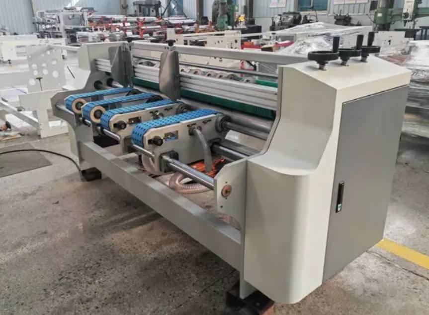 máy cắt carton sóng