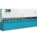 Máy cắt tôn thủy lực 500T/5000