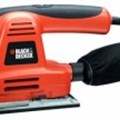 Máy chà nhám Black Decker KA197E