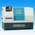 Máy tiện CNC CK800