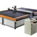 Bàn cắt kính CNC 