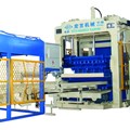 Máy Sản Xuất Gạch QT6-15D