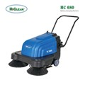 Máy quét rác đẩy tay HiClean HC680