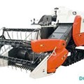 Máy gặt đập liên hợp Kubota DC35