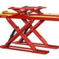 Cầu nâng ô tô kiểu cắt kéo 5 tấn Titano STD-8250