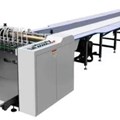 Máy bồi keo hộp cứng hút tự động (Đời mới 4 biến tần) VGFG-850A