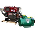 Máy Phát Điện Đầu Nổ 12Kw/380V Đông Phong D24 (gió đèn đề)