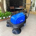 Máy quét rác đẩy tay Hiclean HC680