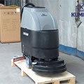 Máy chà sàn công nghiệp liên hợp Kumisai KMS 58B