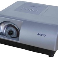 Máy chiếu Sanyo PLC-WL2500