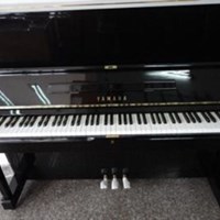 Đàn Piano Yamaha U1H