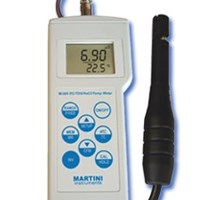 Máy đo pH/EC/TDS/nhiệt độ cầm tay MARTINI MI805