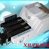 Máy đếm tiền XIUDUN 618