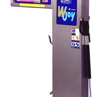 Máy rửa xe nước nóng lạnh UW-3