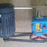 Máy rửa xe dây đai 1hp