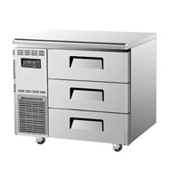 Bàn mát 3 ngăn kéo Turbo Air KUR9-3D-3