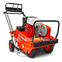 Máy đột cỏ sân golf động cơ honda