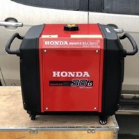 Máy phát điện Honda EU 38IS