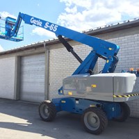 Xe nâng người dạng ống lồng S-Boom Genie S-65
