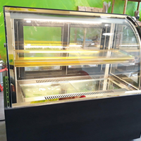 Tủ bánh kem Okasu nhỏ kính cong để quầy OKS-S430A