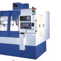 Máy phay CNC Đài Loan Leaderway V42i 