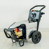 Máy Rửa Xe Áp Lực Cao Kumisai 2000PSI