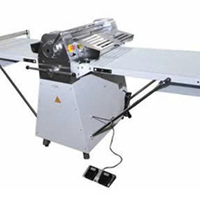 Máy Cán Bột Có Chân Đứng Luxury LSK650