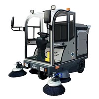 Xe quét rác ngồi lái Kumisai KMS-1900D