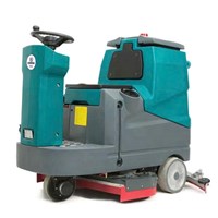 Máy chà sàn ngồi lái Kumisai KMS D8