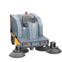 Máy quét sàn công nghiệp dạng ngồi lái Kusami KSM-U190