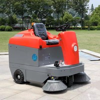 Xe quét rác hút bụi ngồi lái RS1400