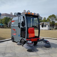 Xe quét khuôn viên nội bộ RS2150F