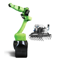 Cánh tay robot Fanuc CR-35iB với bộ quần áo robot CNGBS và đĩa thay nhanh để thao tác
