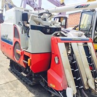 Máy gặt đập liên hợp Yanmar GC447