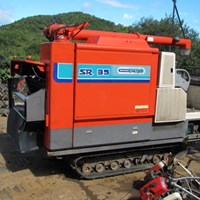 Máy gặt đập liên hợp Kubota SR35
