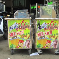 Máy nước mía liền bàn không tủ kính