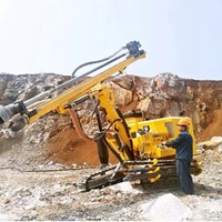 Máy khoan đá thủy lực JC860 