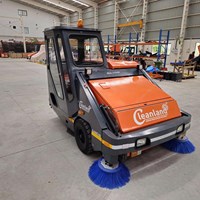 Xe Quét Hút Bụi Công NGhiệp Cleanland GL-Shakti-009 Premium Plus