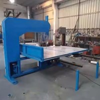 Máy cắt mút xốp CNC 