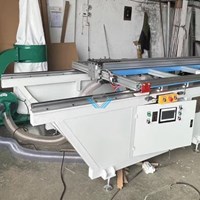 Máy cắt V tấm sóng tổ ong (Cắt rãnh V) Vcut-1600