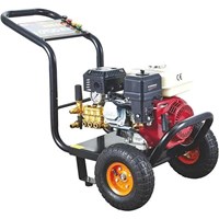 Máy rửa xe bằng xăng 6.5 mã lực BT-180V 