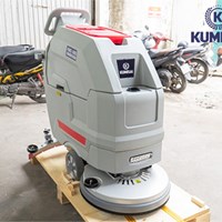 Máy chà sàn công nghiệp liên hợp Kumisai KMS 68B