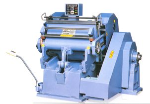 Máy bế cắt ML 750