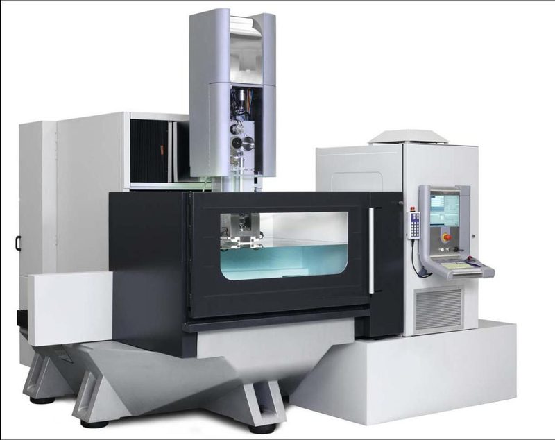 Máy cắt dây đồng CNC 8060
