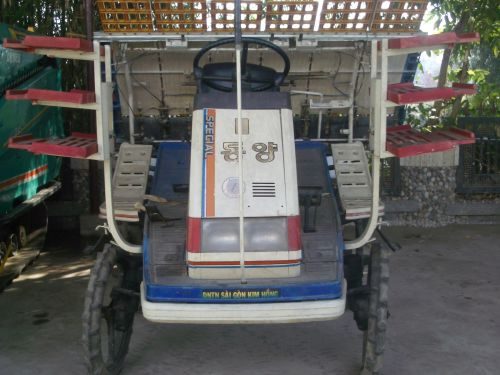 Máy cấy lúa P600